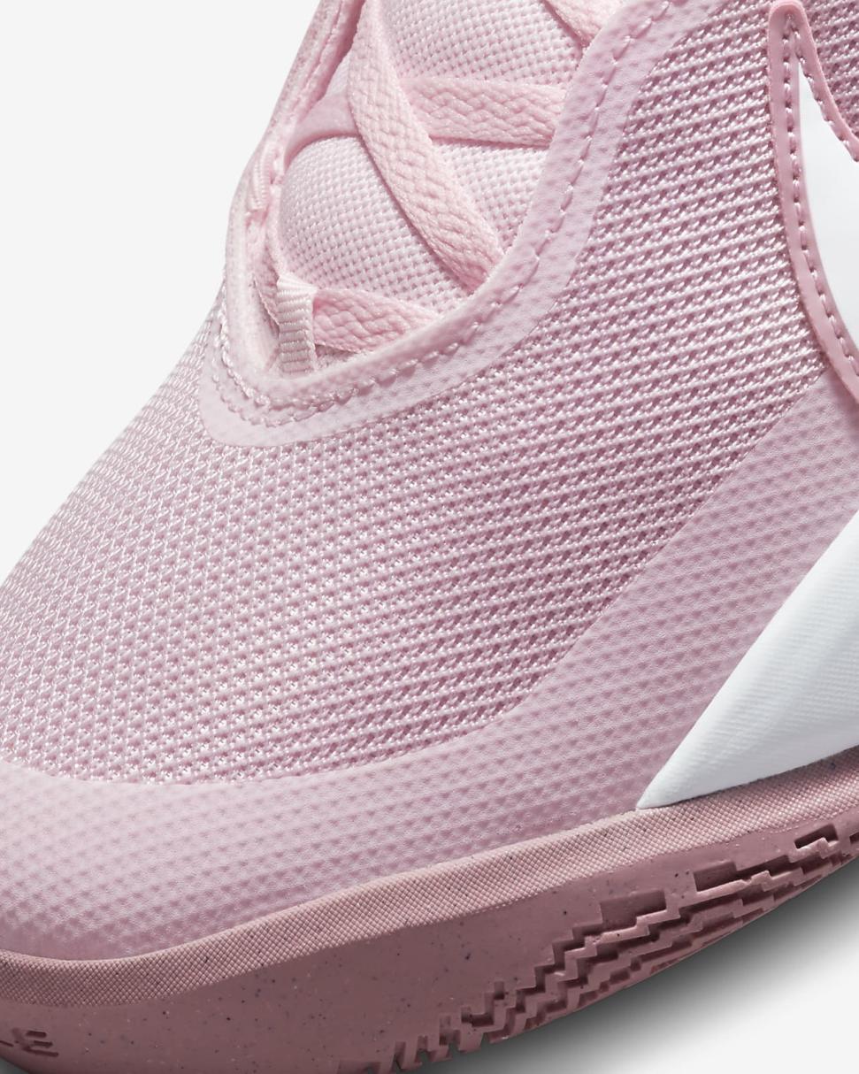 Nike Team Hustle D 10 Pink Foam/Medium Soft Pink/Elemental Pink/White | Kids Nike Basketball
