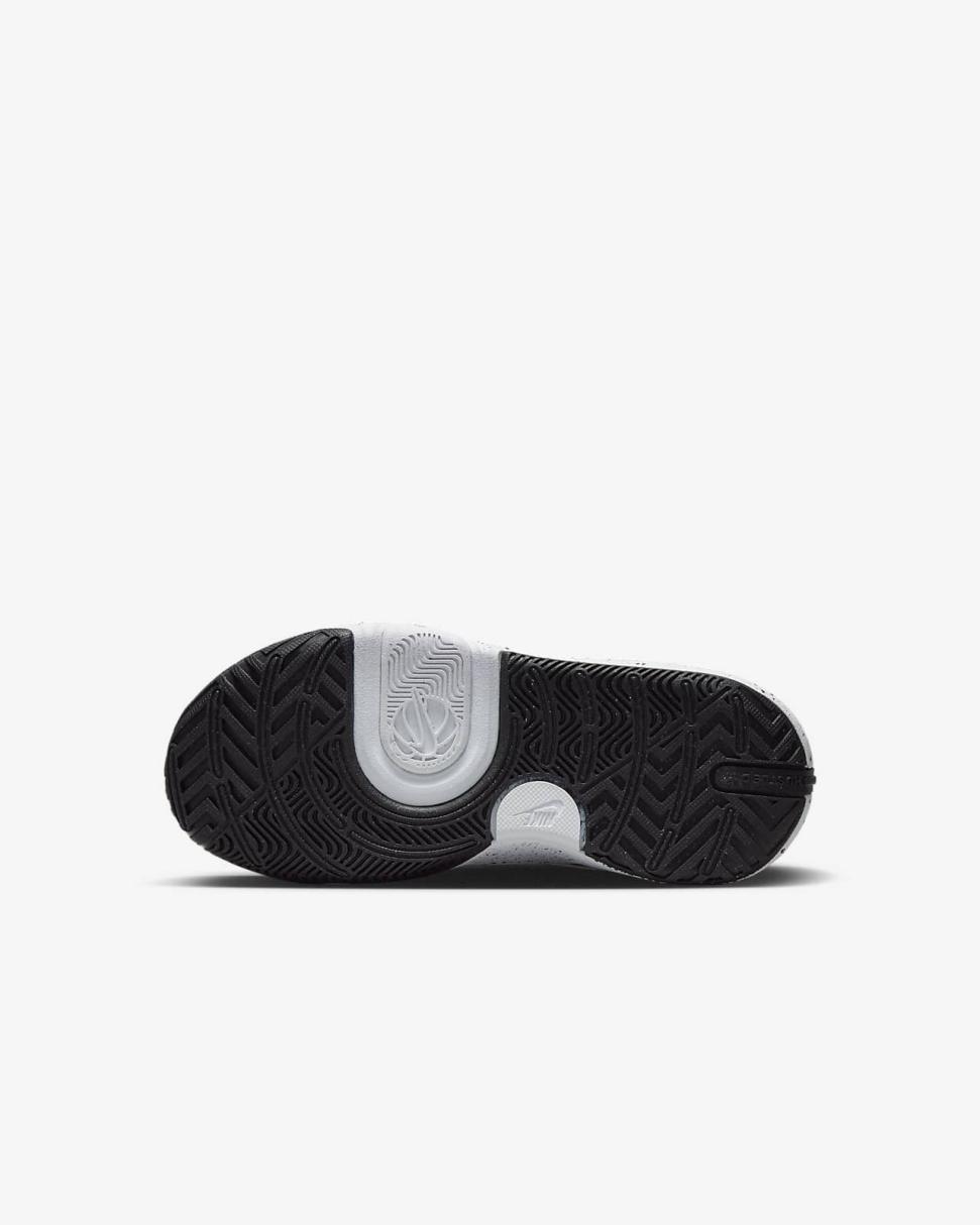 Nike Team Hustle D 11 White/Black | Kids Nike First Day Kicks
