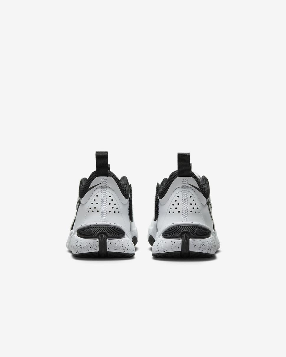 Nike Team Hustle D 11 White/Black | Kids Nike First Day Kicks