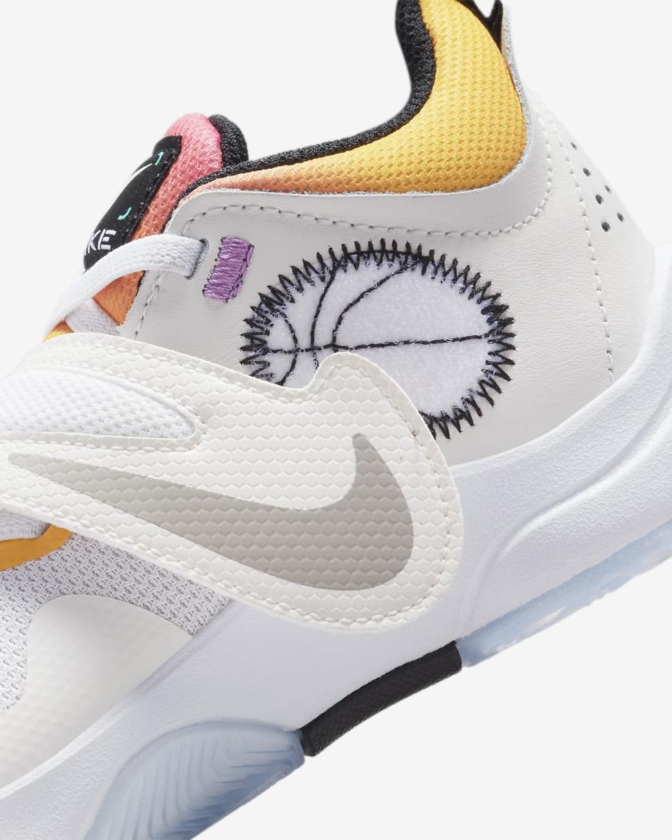 Nike Team Hustle D 11 White/White/Phantom/Black | Kids Nike Basketball