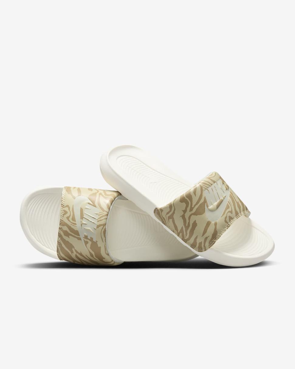 Nike Victori One Sail/Coconut Milk/Sesame/Sail | Womens Nike Lifestyle
