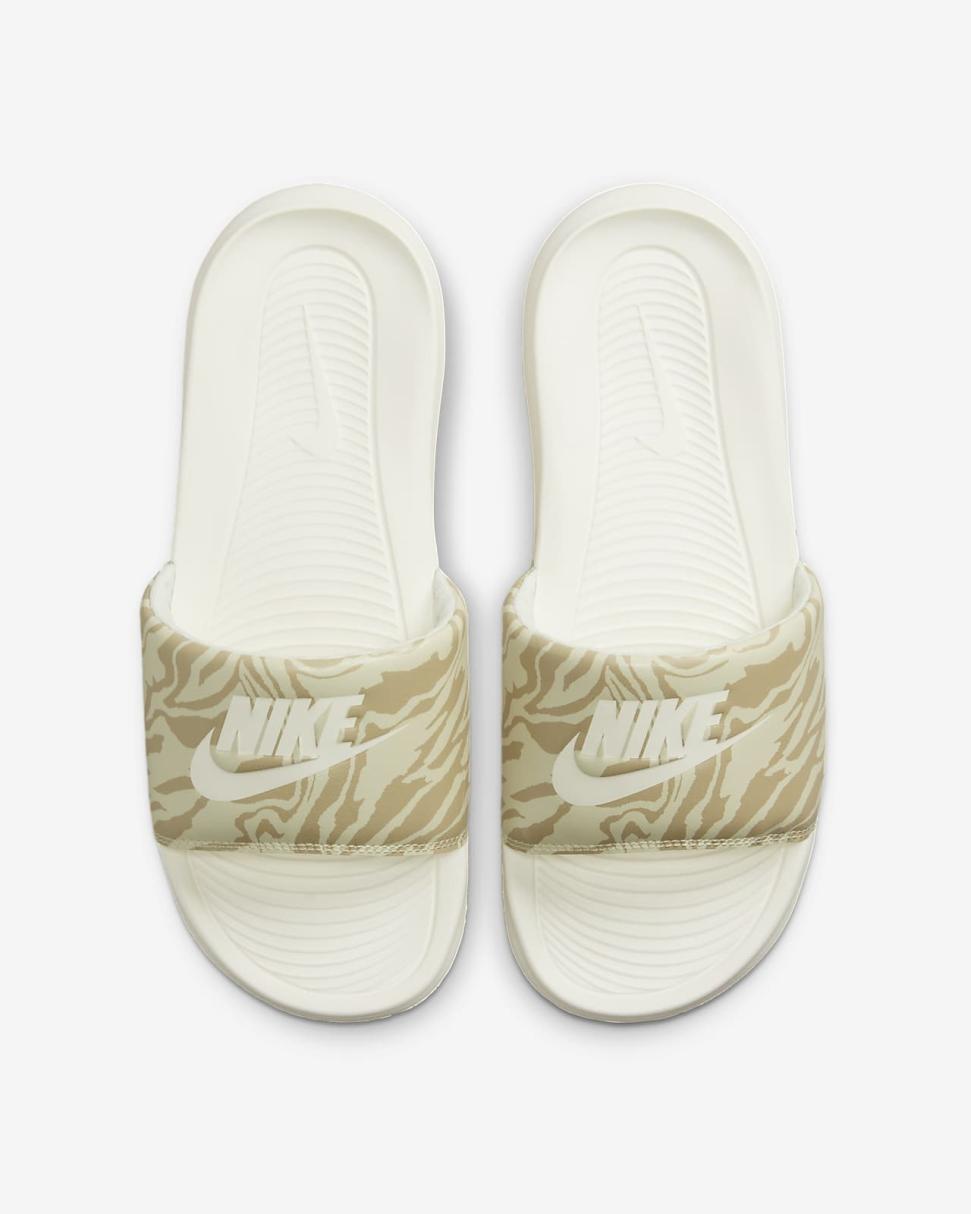 Nike Victori One Sail/Coconut Milk/Sesame/Sail | Womens Nike Lifestyle