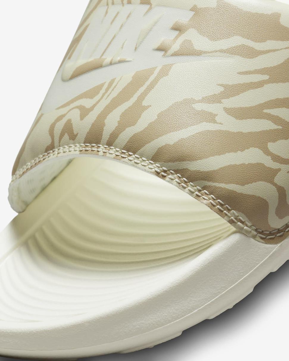 Nike Victori One Sail/Coconut Milk/Sesame/Sail | Womens Nike Lifestyle
