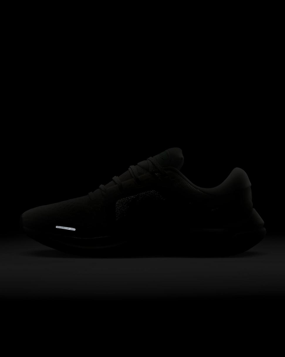 Nike Vomero 16 Light Bone/Sail/Rattan/Black | Mens Nike Running