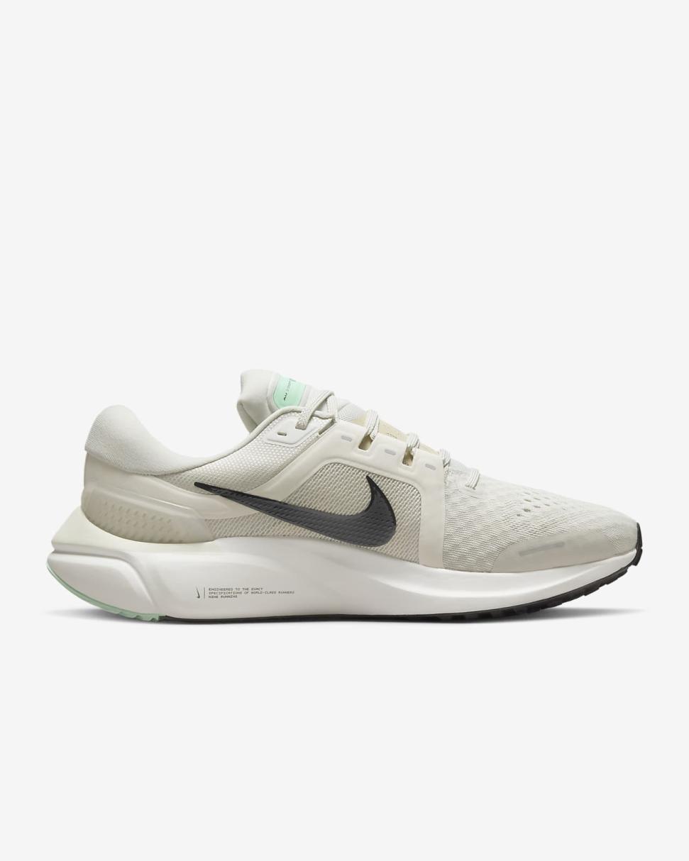 Nike Vomero 16 Light Bone/Sail/Rattan/Black | Mens Nike Running