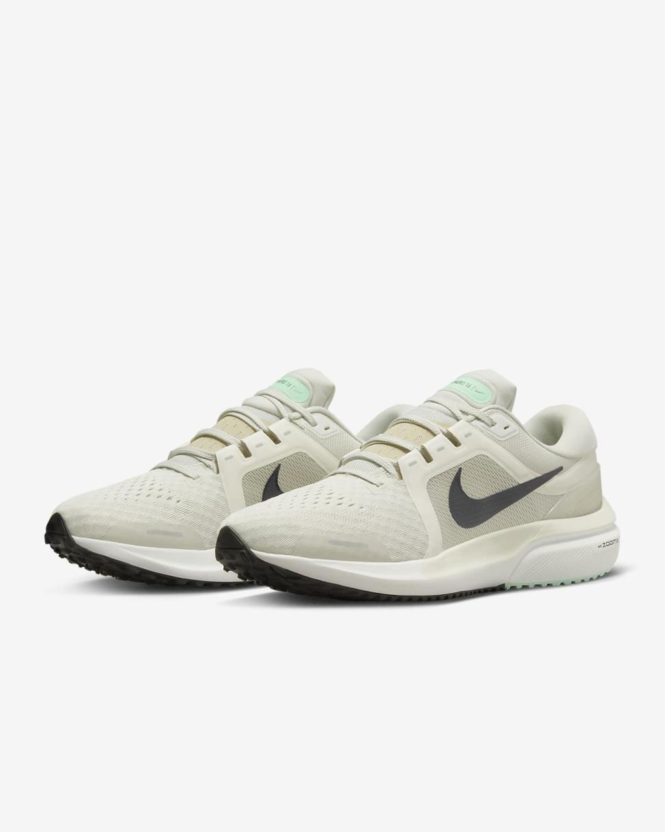 Nike Vomero 16 Light Bone/Sail/Rattan/Black | Mens Nike Running