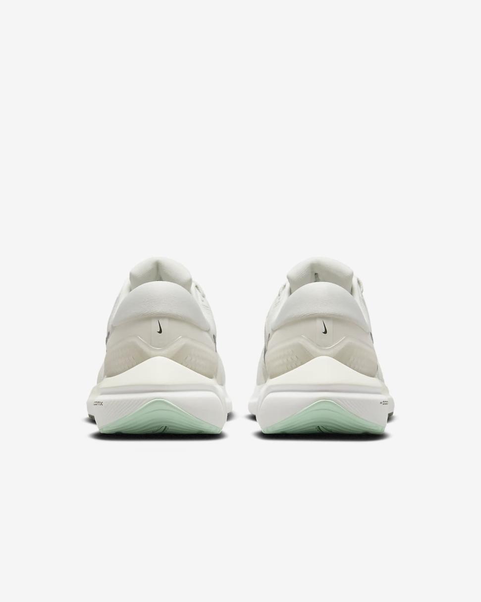 Nike Vomero 16 Light Bone/Sail/Rattan/Black | Mens Nike Running