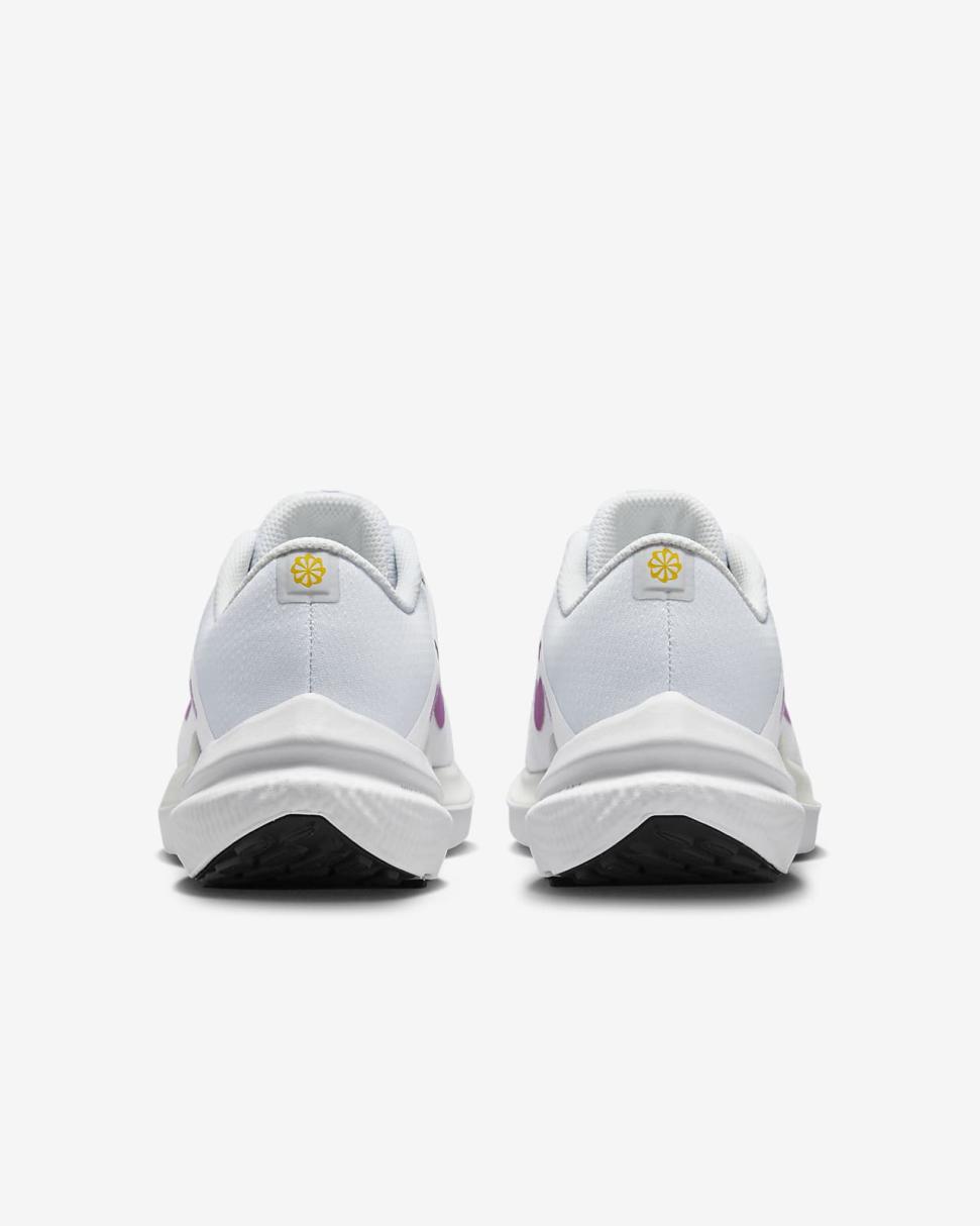 Nike Winflo 10 White/Photon Dust/Rush Fuchsia/Fuchsia Dream | Womens Nike First Day Kicks