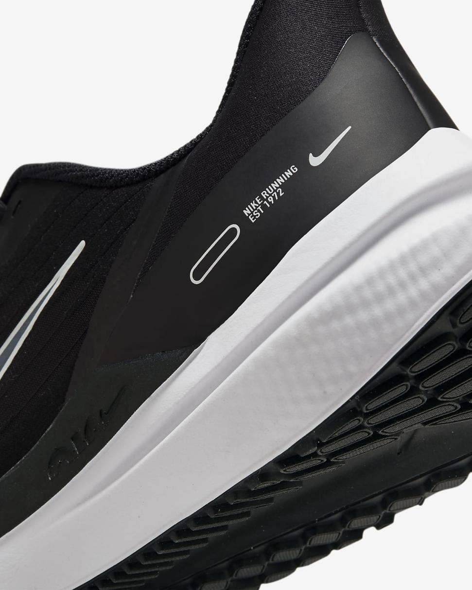 Nike Winflo 9 Black/Dark Smoke Grey/White | Mens Nike Running