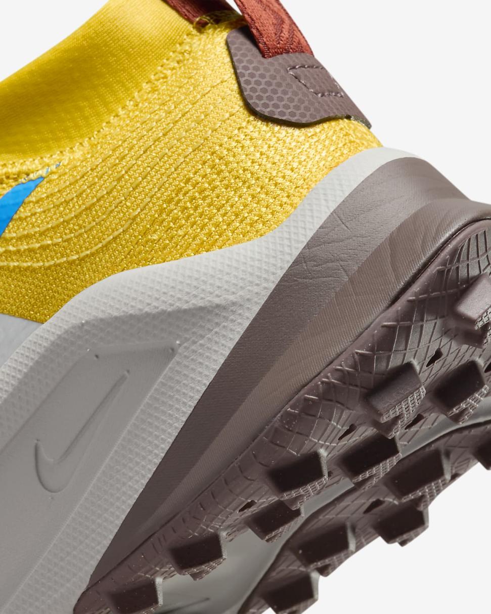 Nike Zegama Black/Vivid Sulfur/Track Red/Light Photo Blue | Womens Nike Running