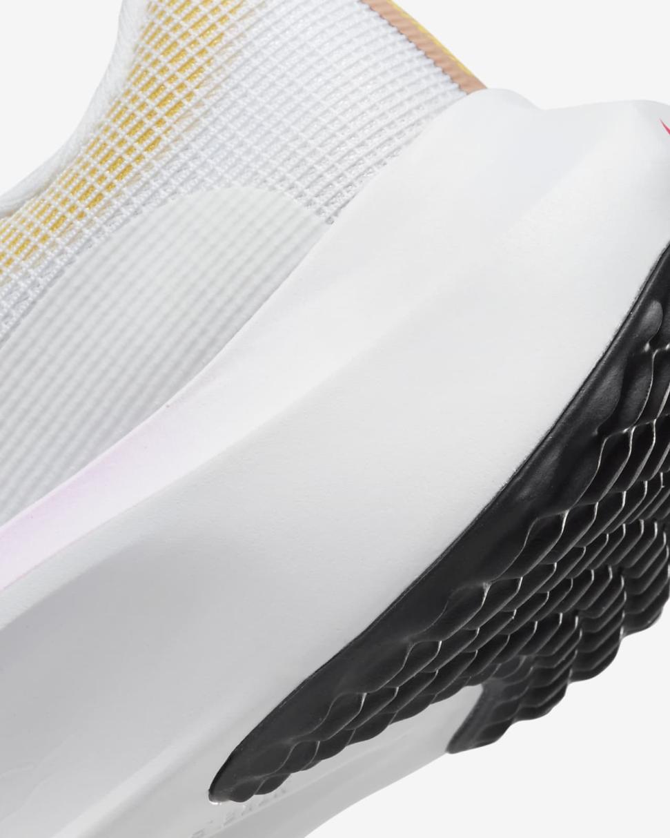 Nike Zoom Fly 5 White/Vivid Sulfur/Amber Brown/Rush Fuchsia | Womens Nike Running