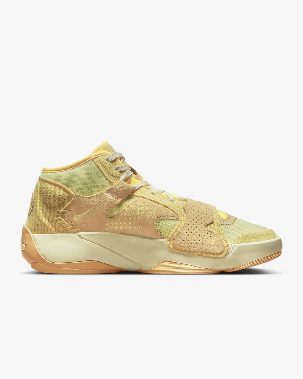 Zion 2 "Full Moon" Celestial Gold/Citron Tint/Alabaster/Topaz Gold | Mens Nike Jordan